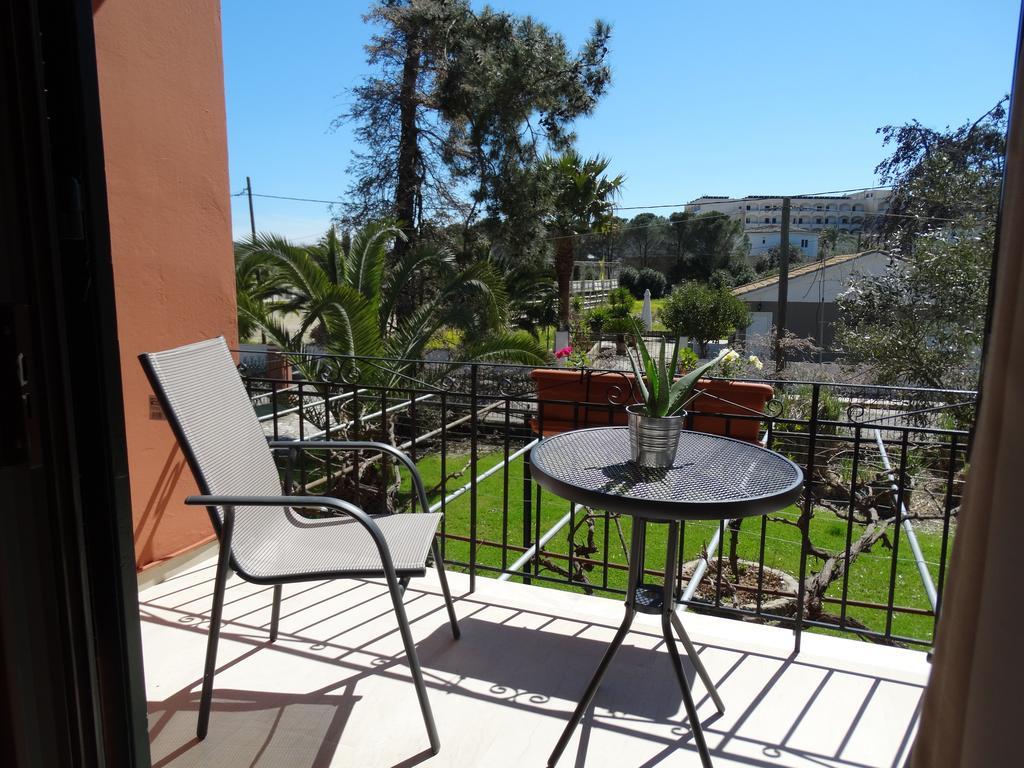 Dassia Beach Pension الغرفة الصورة